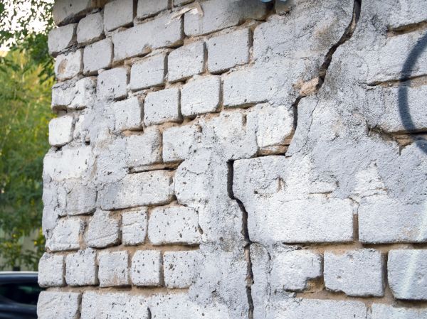 Cracked Brick Wall Repair in Provo
